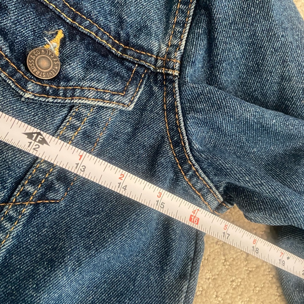 Boys Levi's Trucker Jacket - Picture 9 of 10